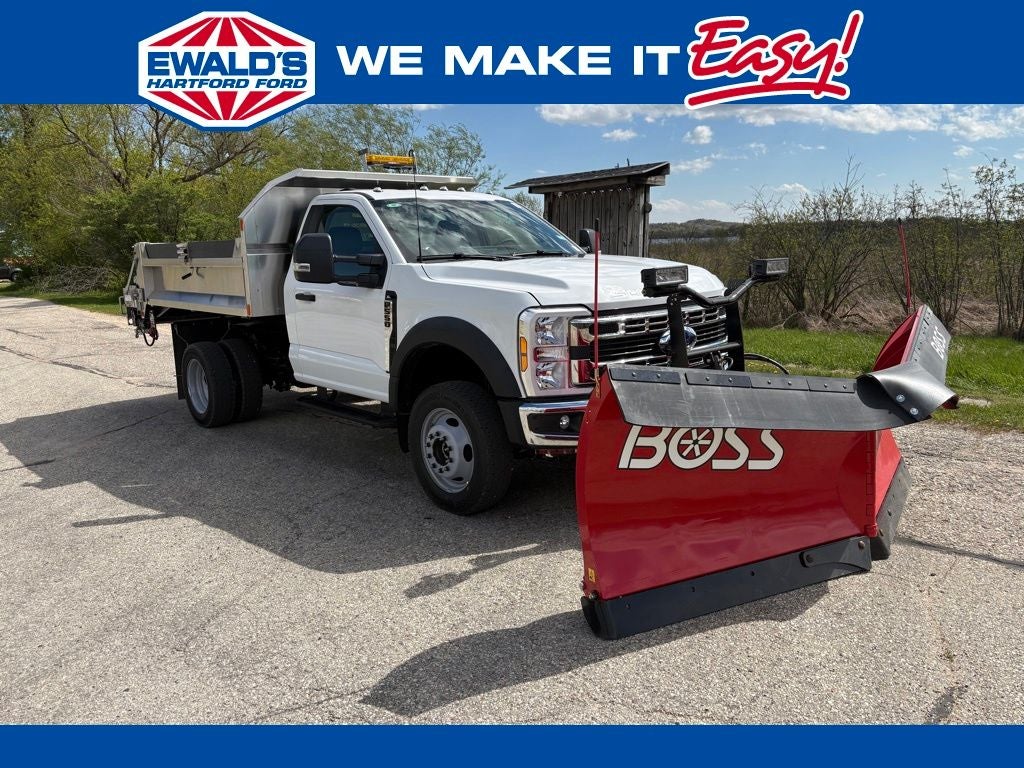 2026 Ford F-550SD XL DRW in Oxford White — front three-quarter view