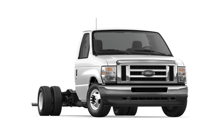 2027 Ford E-450SD Base DRW in Oxford White — front three-quarter view