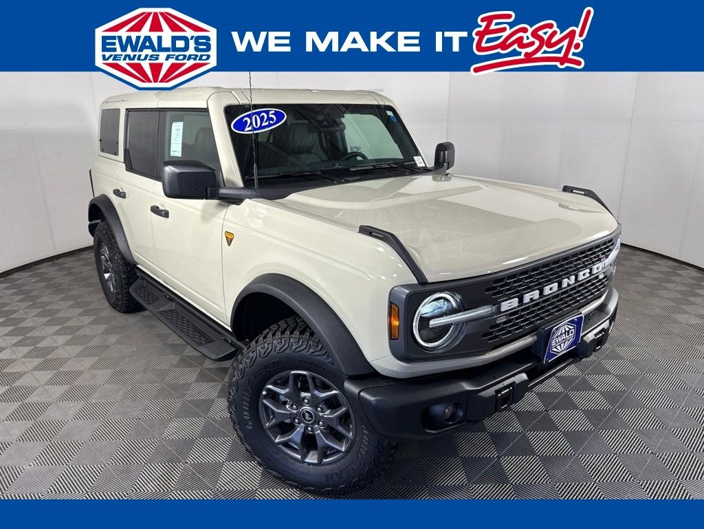 2025 Ford Bronco Badlands in Desert Sand — front three-quarter view