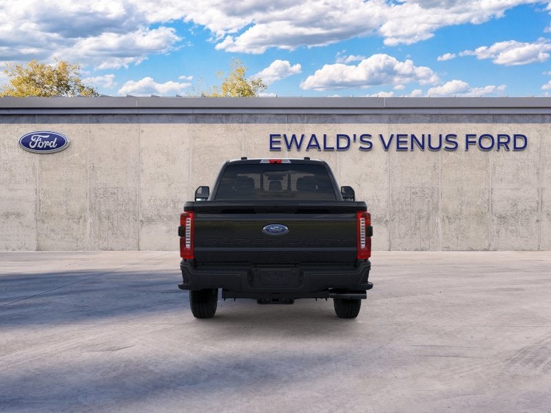 2026 Ford F-350SD — detail view